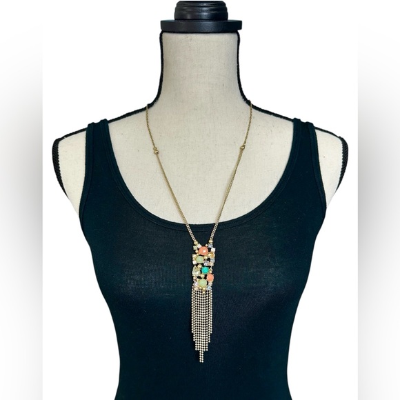 💚Chloe & Isabel Jeweled Pendant Long Necklace - Picture 2 of 11